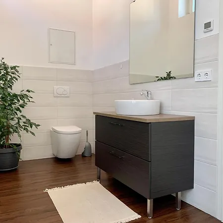 Alexandra 1897 Natalie